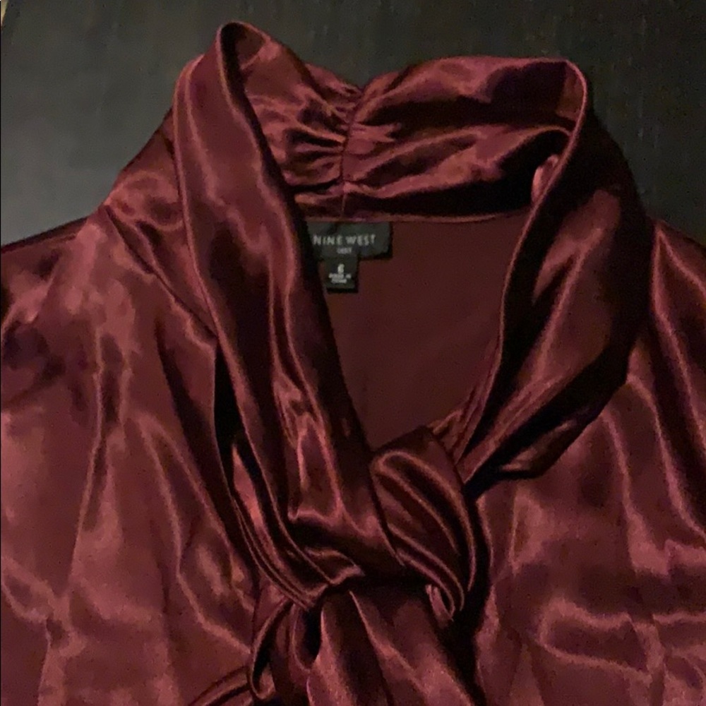 Nine West sleeveless top